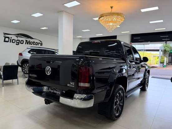 VOLKSWAGEN-AMAROK-3.0 V6 TDI DIESEL HIGHLINE CD 4MOTION AUTOMÁTICO VOLKSWAGEN-AMAROK-2022