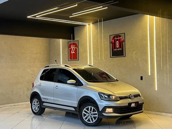 VOLKSWAGEN CROSSFOX 1.6 MI FLEX 8V 4P MANUAL