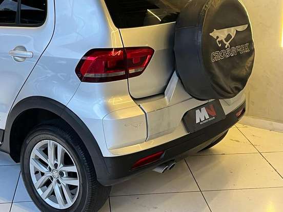 VOLKSWAGEN-CROSSFOX-1.6 MI FLEX 8V 4P MANUAL VOLKSWAGEN-CROSSFOX-2015