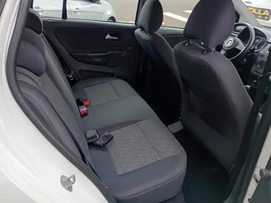 VOLKSWAGEN-FOX-1.0 MI 8V FLEX 4P MANUAL VOLKSWAGEN-FOX-2012