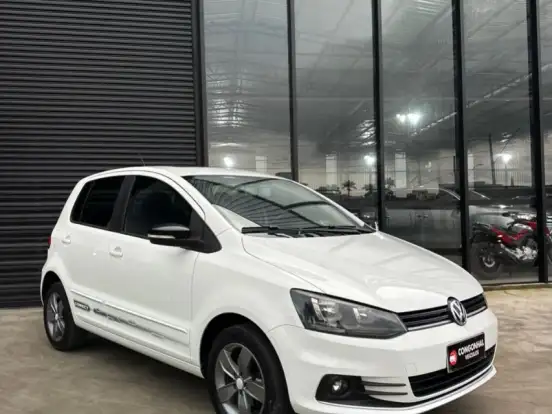 VOLKSWAGEN-FOX-1.6 MSI TOTAL FLEX CONNECT 4P MANUAL VOLKSWAGEN-FOX-2018