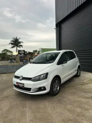 VOLKSWAGEN-FOX-2018