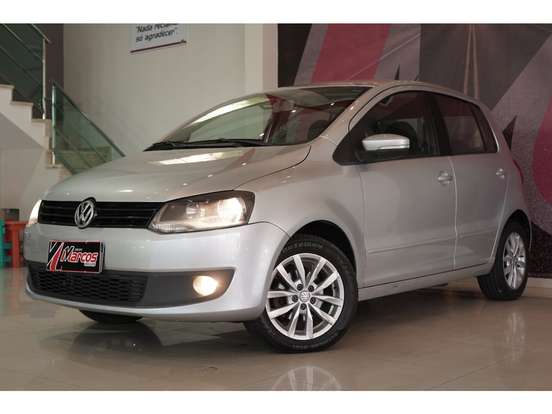 VOLKSWAGEN-FOX-1.0 MI 8V FLEX 4P MANUAL VOLKSWAGEN-FOX-2014