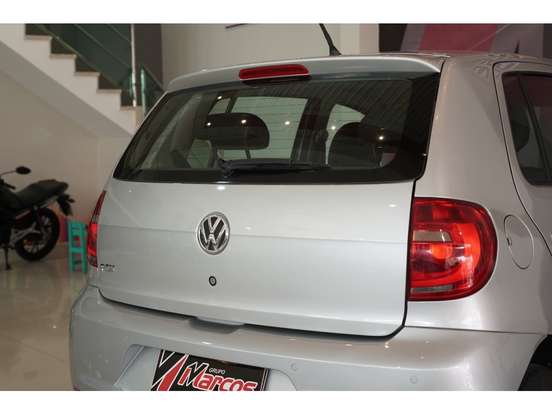 VOLKSWAGEN-FOX-2014