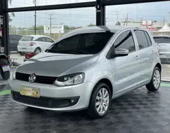 VOLKSWAGEN FOX 1.6 MI 8V FLEX 4P MANUAL VOLKSWAGEN FOX 1.6 MI 8V FLEX 4P MANUAL