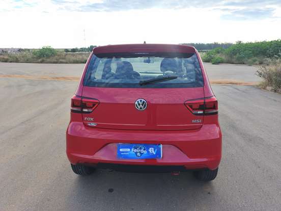 VOLKSWAGEN-FOX-2017