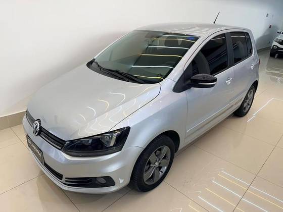 VOLKSWAGEN FOX 1.6 MSI TOTAL FLEX CONNECT 4P I-MOTION
