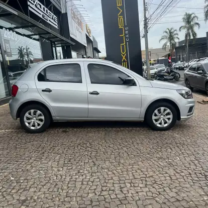 VOLKSWAGEN-GOL-2022