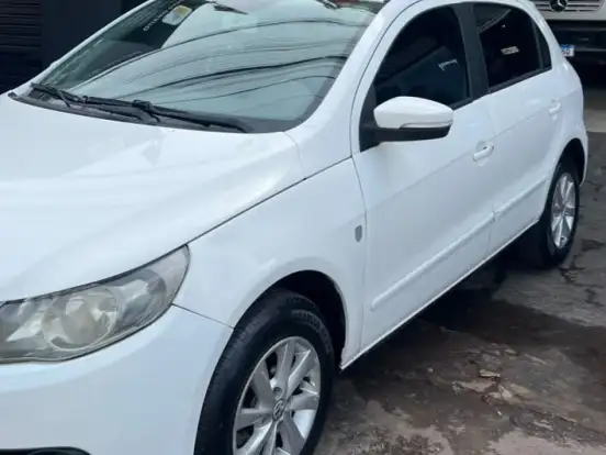 VOLKSWAGEN-GOL-1.0 MI 8V FLEX 4P MANUAL G.IV VOLKSWAGEN-GOL-2012