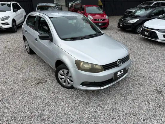 VOLKSWAGEN-GOL-2014