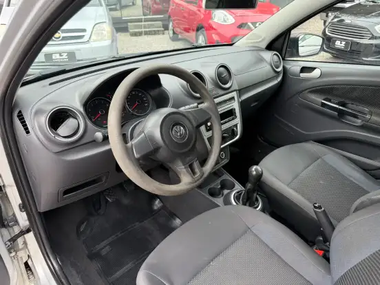 VOLKSWAGEN-GOL-1.6 MI CITY 8V FLEX 4P MANUAL VOLKSWAGEN-GOL-2014