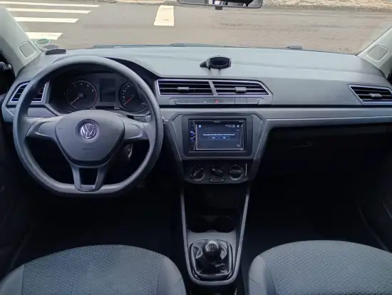 VOLKSWAGEN-GOL-2021