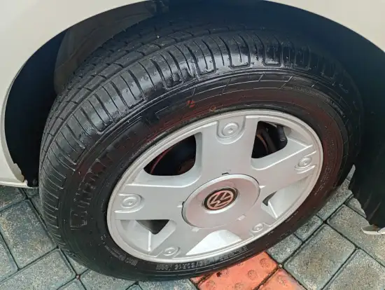 VOLKSWAGEN-GOL-2021