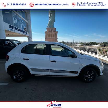 VOLKSWAGEN-GOL-1.0 MI TRACK 8V FLEX 4P MANUAL VOLKSWAGEN-GOL-2013