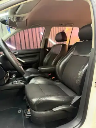 VOLKSWAGEN-GOLF-2014