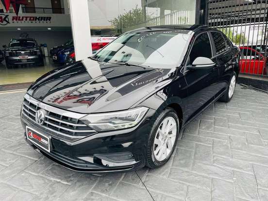 VOLKSWAGEN-JETTA-2019