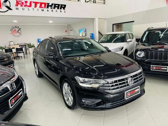 VOLKSWAGEN-JETTA-2019