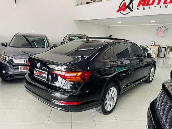 VOLKSWAGEN-JETTA-2019