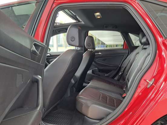 VOLKSWAGEN-JETTA-2.0 350 TSI GASOLINA GLI DSG VOLKSWAGEN-JETTA-2022