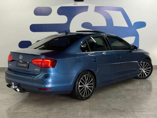 VOLKSWAGEN-JETTA-2.0 TSI HIGHLINE 211CV GASOLINA 4P TIPTRONIC VOLKSWAGEN-JETTA-2017