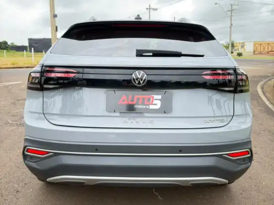 VOLKSWAGEN-NIVUS-1.0 200 TSI TOTAL FLEX HIGHLINE AUTOMÁTICO VOLKSWAGEN-NIVUS-2024
