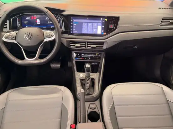 VOLKSWAGEN-NIVUS-1.0 200 TSI TOTAL FLEX HIGHLINE AUTOMÁTICO VOLKSWAGEN-NIVUS-2023