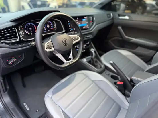 VOLKSWAGEN-NIVUS-1.0 200 TSI TOTAL FLEX HIGHLINE AUTOMÁTICO VOLKSWAGEN-NIVUS-2023