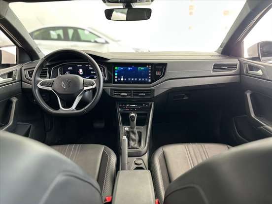 VOLKSWAGEN-NIVUS-1.0 200 TSI TOTAL FLEX HIGHLINE AUTOMÁTICO VOLKSWAGEN-NIVUS-2024