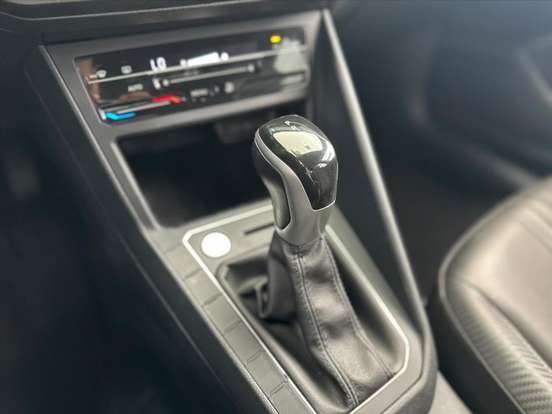 VOLKSWAGEN-NIVUS-1.0 200 TSI TOTAL FLEX HIGHLINE AUTOMÁTICO VOLKSWAGEN-NIVUS-2024