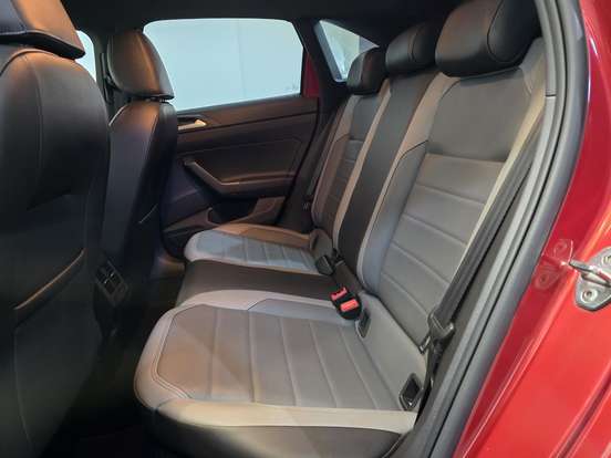VOLKSWAGEN-NIVUS-1.0 200 TSI TOTAL FLEX HIGHLINE AUTOMÁTICO VOLKSWAGEN-NIVUS-2021