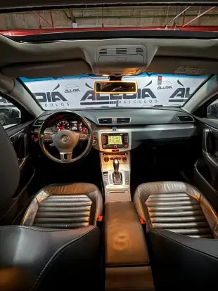 VOLKSWAGEN-PASSAT-2014