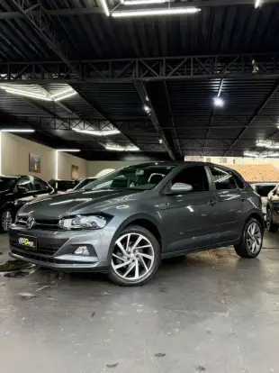 VOLKSWAGEN-POLO-2018
