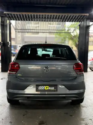 VOLKSWAGEN-POLO-2018