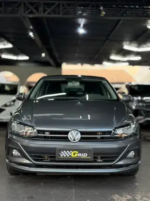 VOLKSWAGEN-POLO-2018