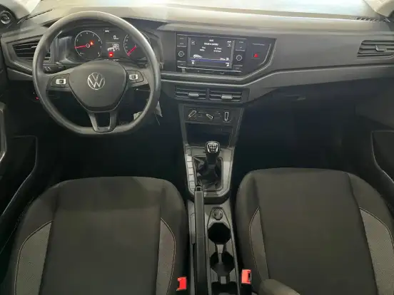 VOLKSWAGEN-POLO-2023