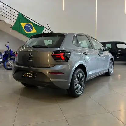 VOLKSWAGEN-POLO-2025