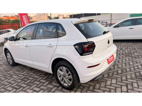 VOLKSWAGEN-POLO-1.0 170 TSI COMFORTLINE AUTOMÁTICO VOLKSWAGEN-POLO-2024