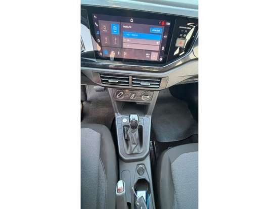 VOLKSWAGEN-POLO-2024