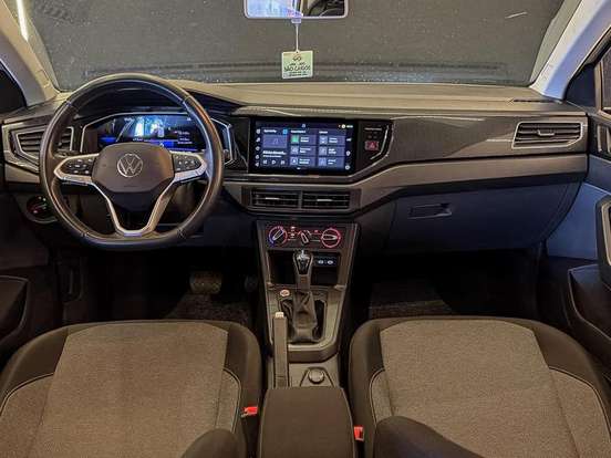 VOLKSWAGEN-POLO-2024
