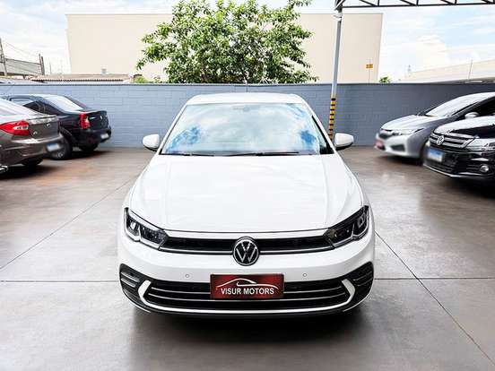 VOLKSWAGEN-POLO-1.0 170 TSI HIGHLINE AUTOMÁTICO VOLKSWAGEN-POLO-2023