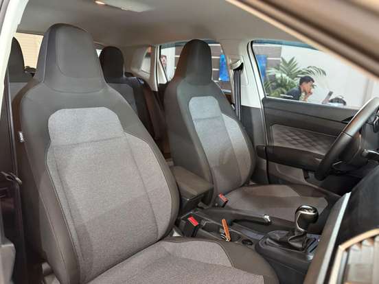 VOLKSWAGEN-POLO-1.0 170 TSI SENSE AUTOMÁTICO VOLKSWAGEN-POLO-2025