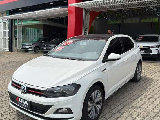 VOLKSWAGEN-POLO-1.0 200 TSI COMFORTLINE AUTOMÁTICO VOLKSWAGEN-POLO-2017