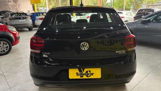 VOLKSWAGEN-POLO-2019