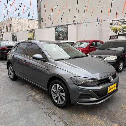 VOLKSWAGEN-POLO-2020