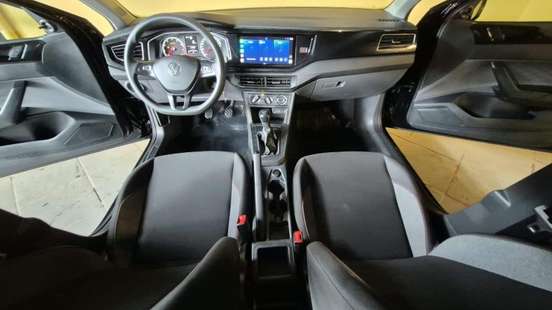 VOLKSWAGEN-POLO-2025