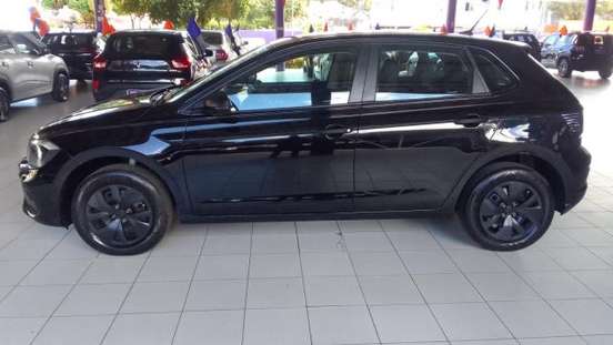 VOLKSWAGEN-POLO-2025