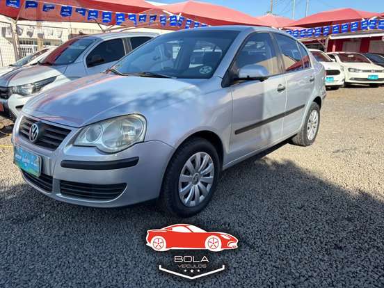 VOLKSWAGEN-POLO SEDAN-1.6 MI COMFORTLINE 8V FLEX 4P MANUAL VOLKSWAGEN-POLO SEDAN-2010