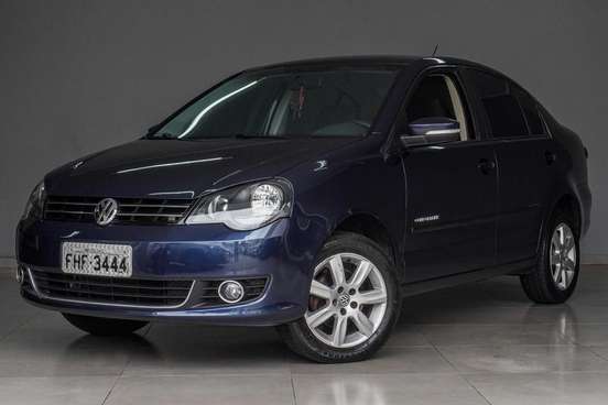 VOLKSWAGEN-POLO SEDAN-2012