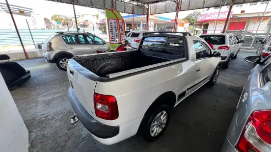 VOLKSWAGEN-SAVEIRO-2012