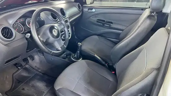 VOLKSWAGEN-SAVEIRO-2012